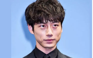 坂口健太郎